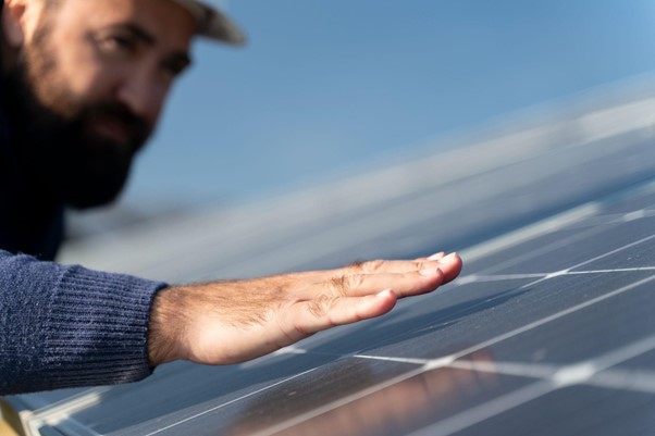 Você sabe como funciona o sistema fotovoltaico híbrido?